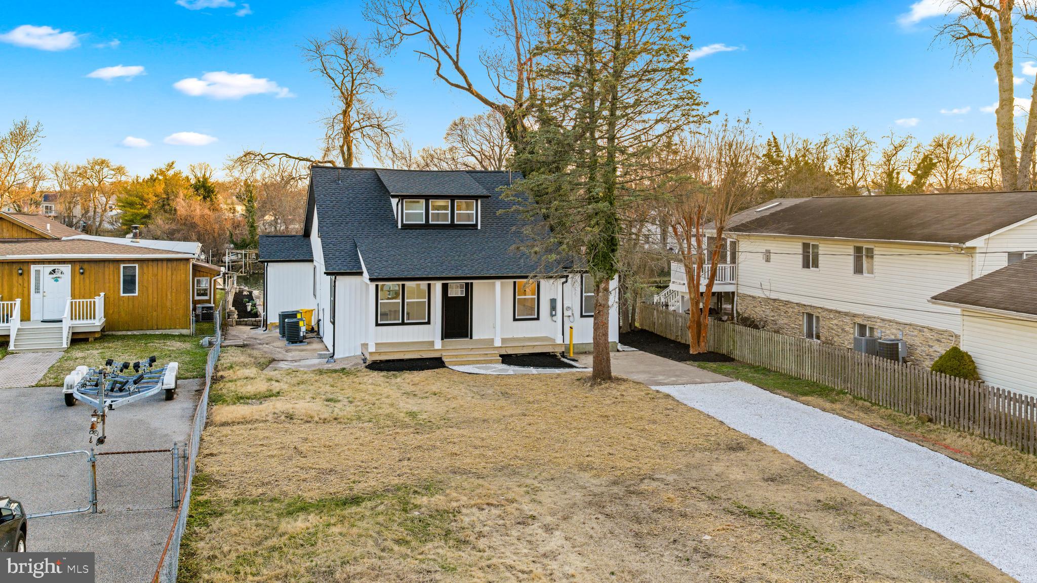 42 Johnson Road Pasadena, MD 21122 - Photo 3 of 57