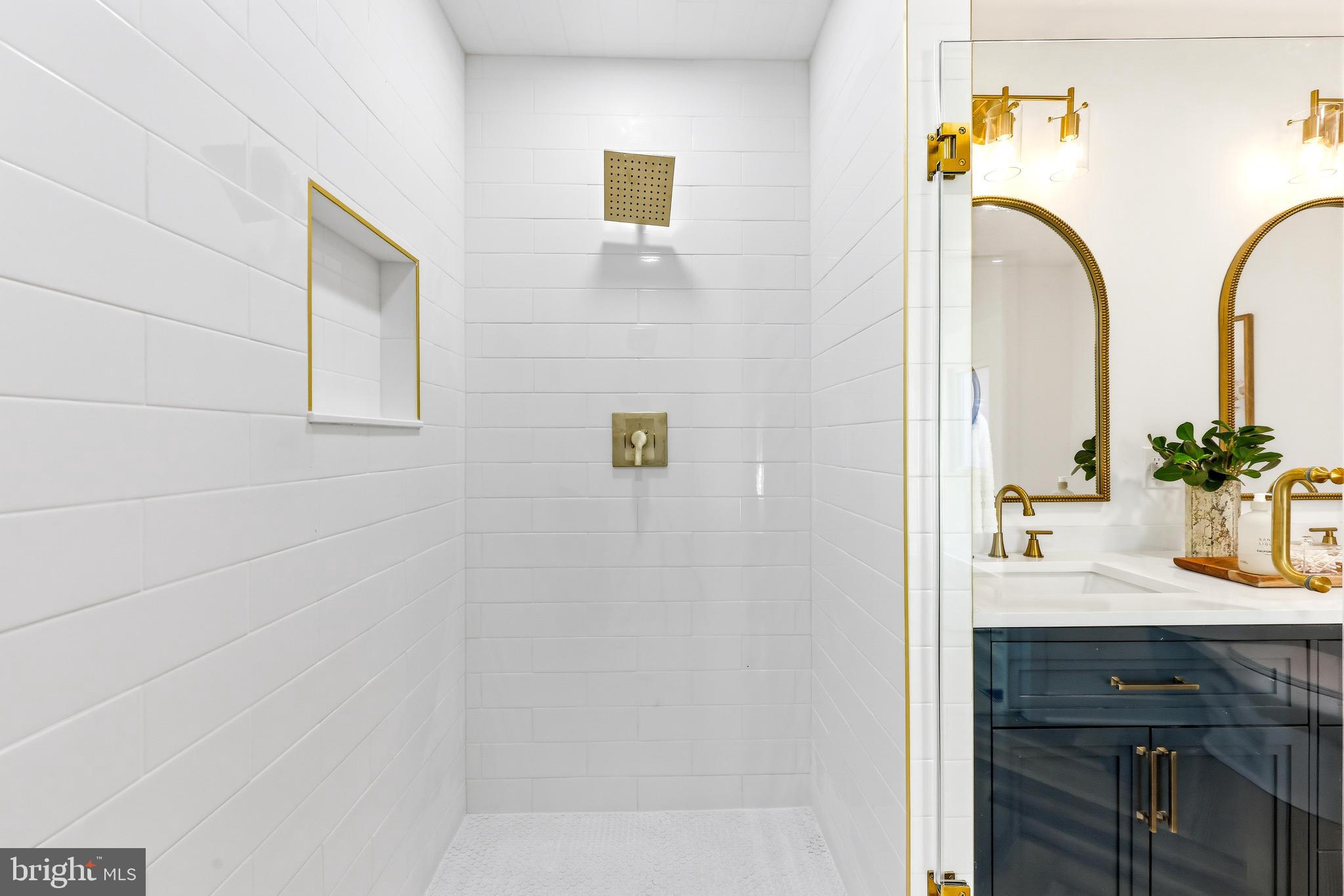 42 Johnson Road Pasadena, MD 21122 - Photo 32 of 57