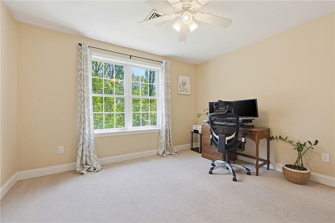 164 Bear Hill Road, Unit 19 Cumberland, RI 02864 - Photo 24 of 37