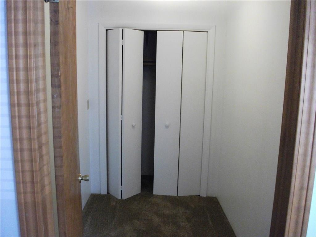 2348 Mechanicsburg Road Springfield, OH 45503 - Photo 5 of 23 Gallery Image 5