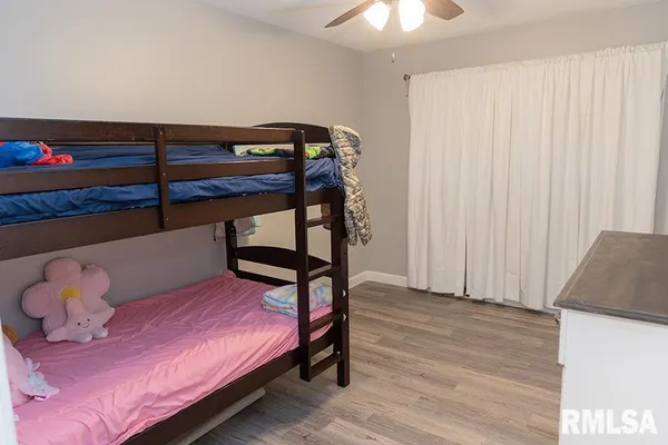 $250,000 | 15047 Colony Lane, Effingham, IL 62401