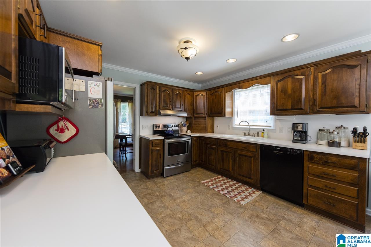 3408 Charter Road Birmingham, AL 35243 - Photo 15 of 46