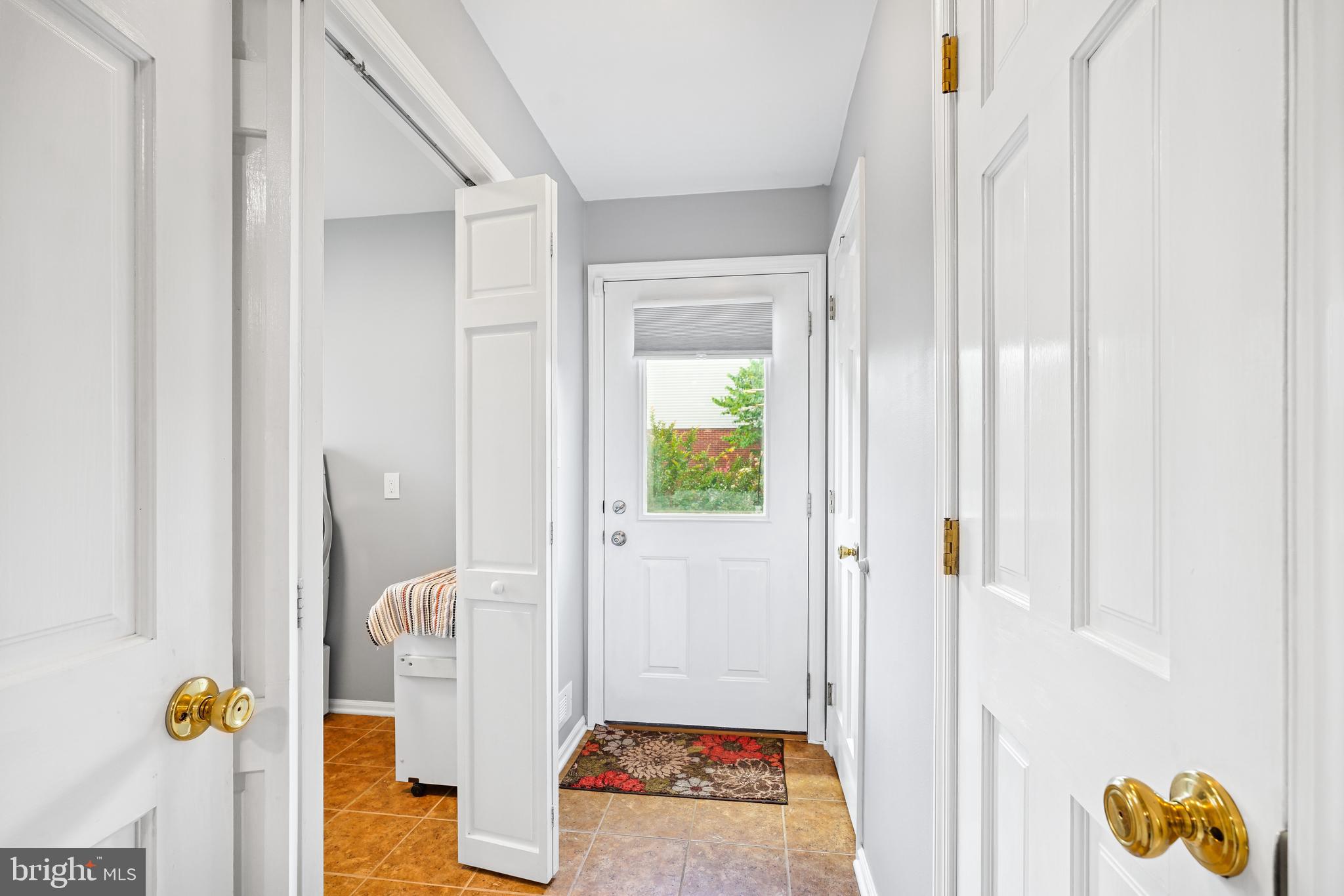 7 Congress Drive Bear, DE 19701 - Photo 14 of 37 a view of living room