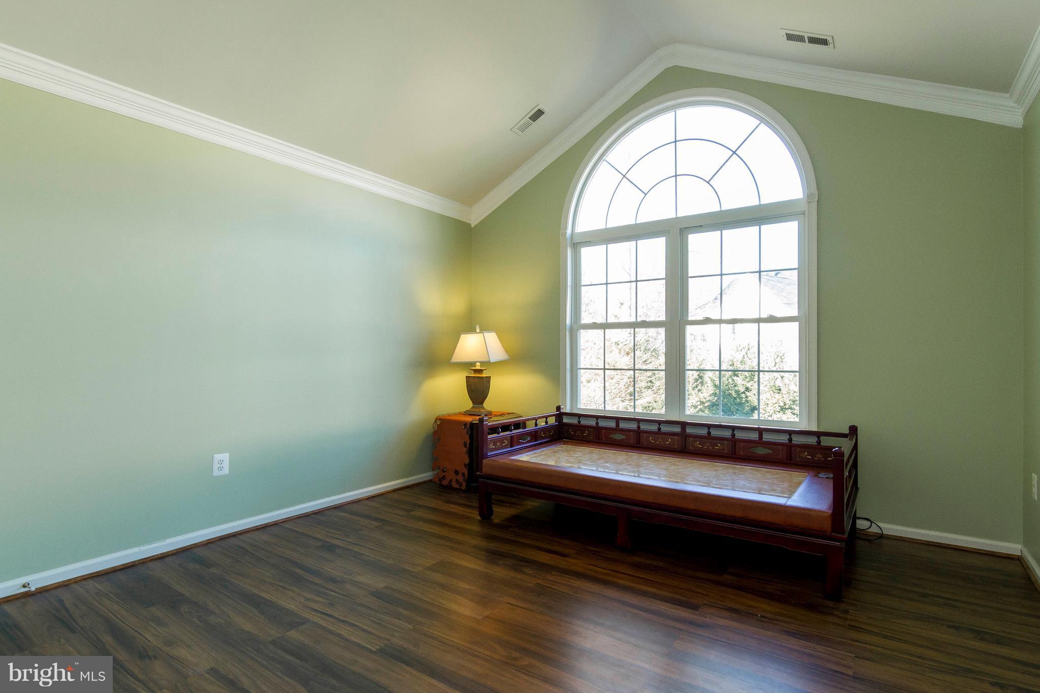 4072 Sapling Way Triangle, VA 22172 - Photo 20 of 29 Bedroom