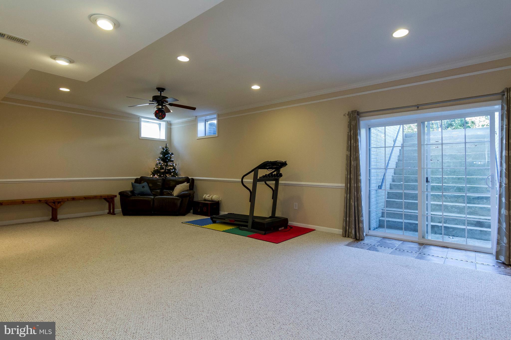 4072 Sapling Way Triangle, VA 22172 - Photo 25 of 29 Basement