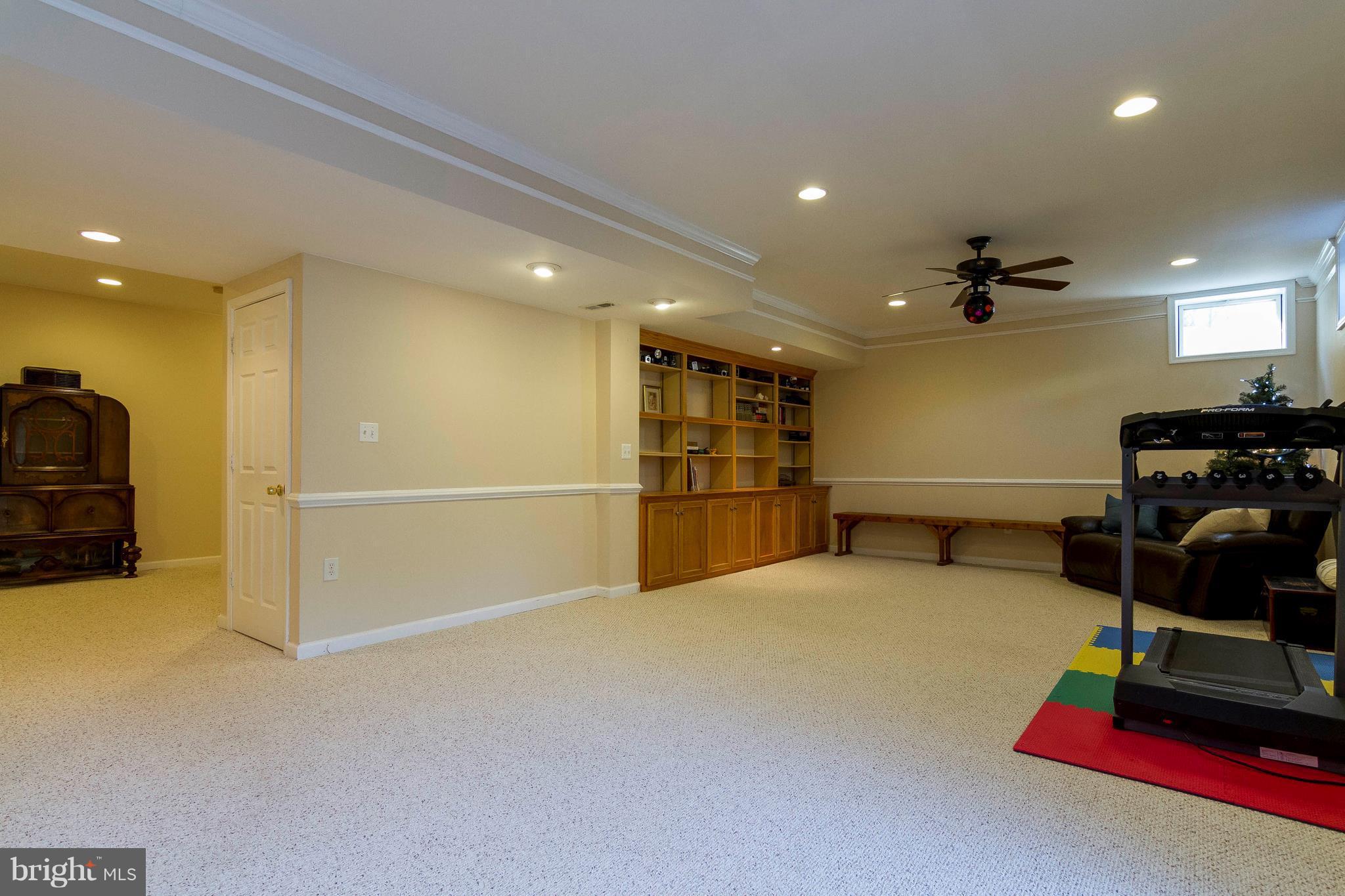 4072 Sapling Way Triangle, VA 22172 - Photo 26 of 29 Basement