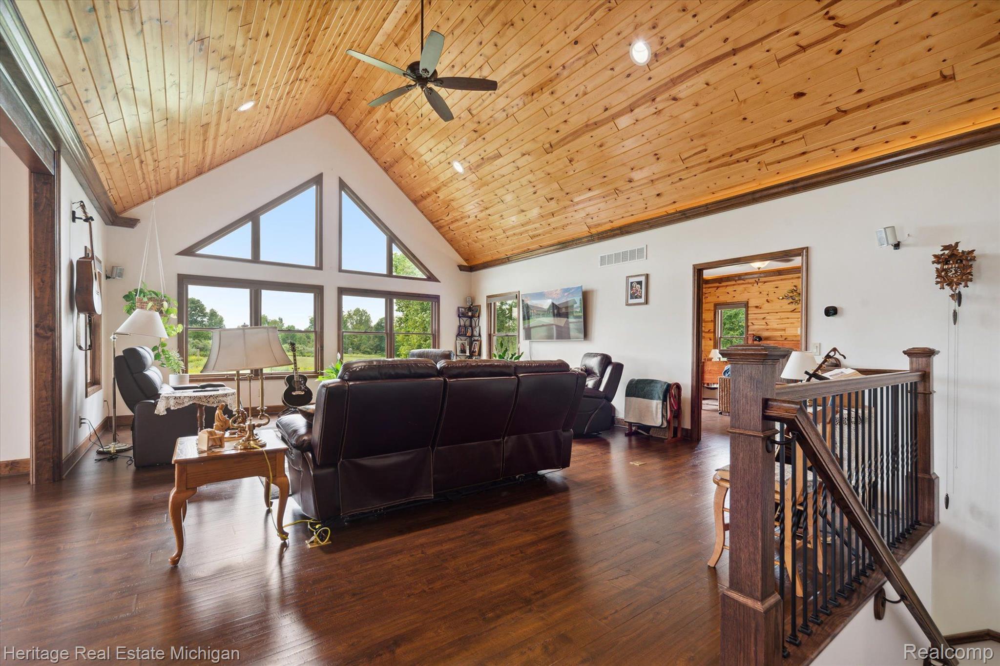 10540 Cole Road Byron, MI 48418 - Photo 8 of 76 Great Room