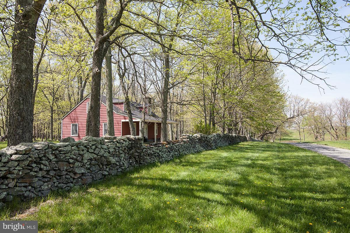 1641 Lake Farm Road Marshall, VA 20115 - Photo 17 of 25 Exterior (General)