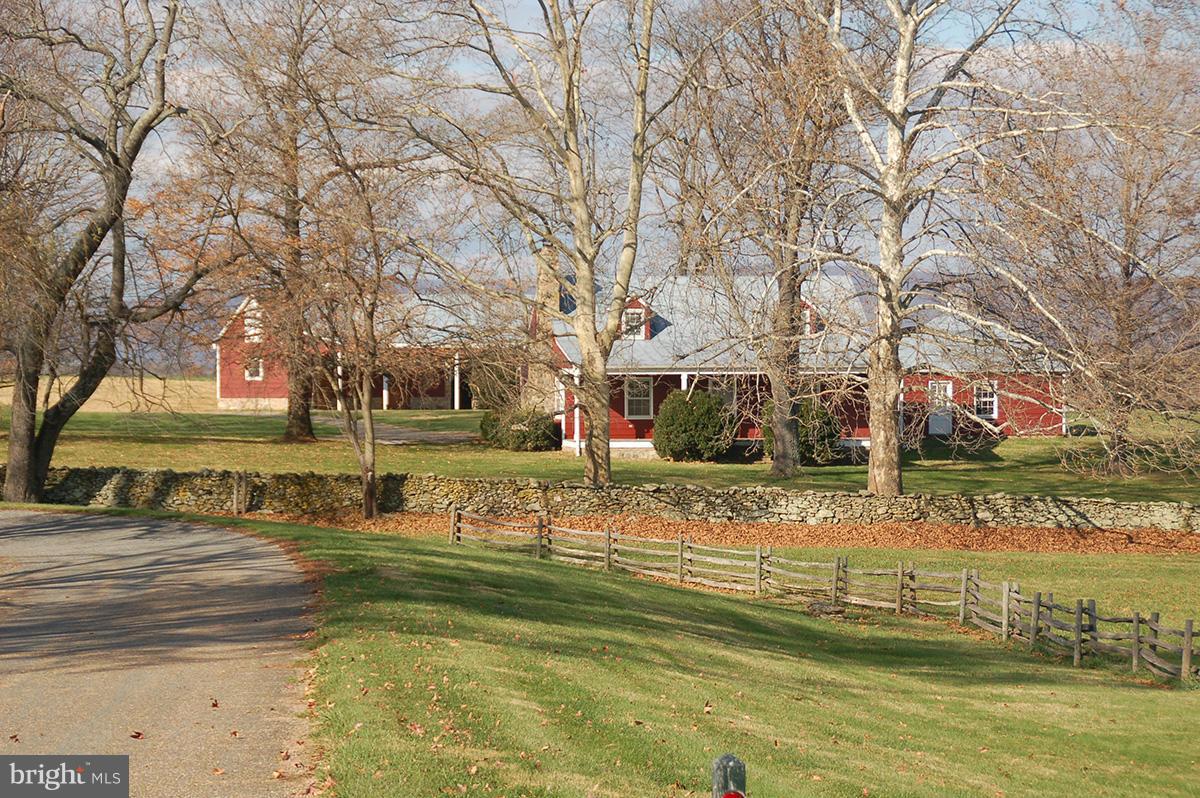 1641 Lake Farm Road Marshall, VA 20115 - Photo 20 of 25 Exterior (General)