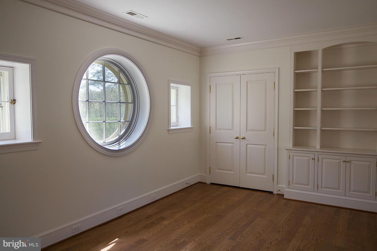 1641 Lake Farm Road Marshall, VA 20115 - Photo 6 of 25 Interior (General)