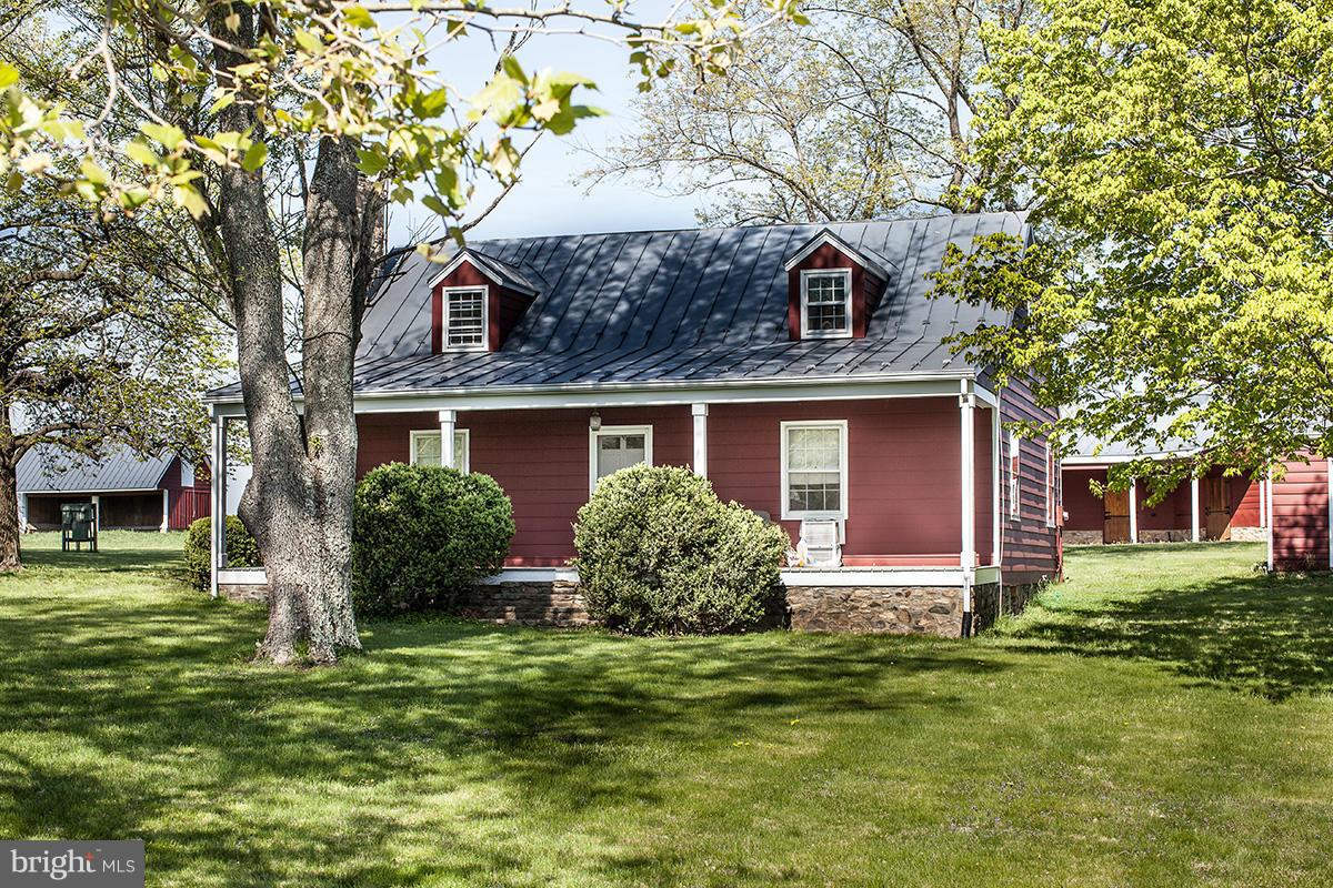 1641 Lake Farm Road Marshall, VA 20115 - Photo 8 of 25 Exterior (General)
