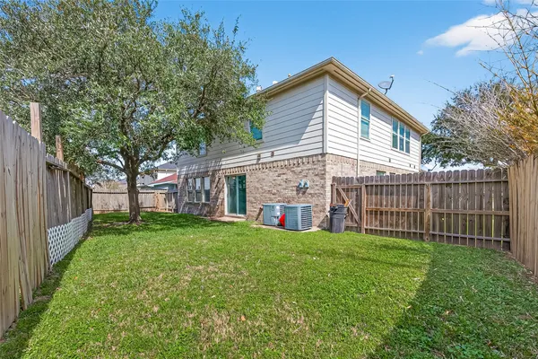 $2,800 | 3807 Brook Garden Lane, Katy, TX 77449