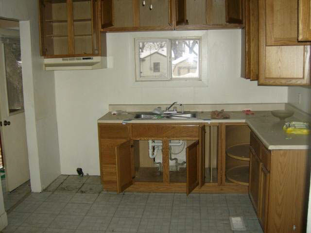 525 Anderson Road Chesterfield, IN 46017 - Photo 4 of 9