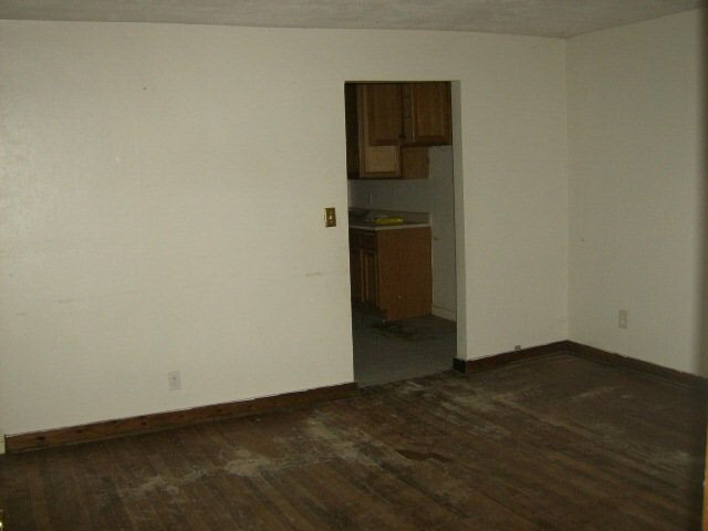 525 Anderson Road Chesterfield, IN 46017 - Photo 5 of 9