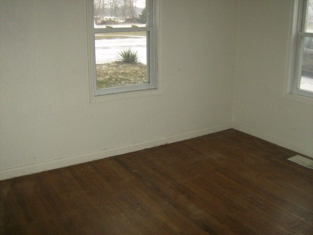 525 Anderson Road Chesterfield, IN 46017 - Photo 7 of 9