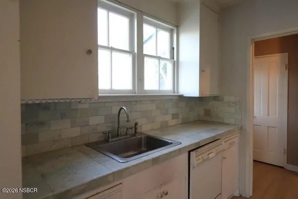 $3,950 | 326 West Camino Colegio, Santa Maria, CA 93454