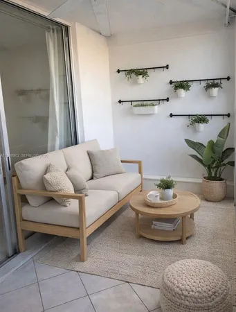 $1,900 | 501 East Dania Beach Boulevard, Unit 51B, Dania Beach, FL 33004