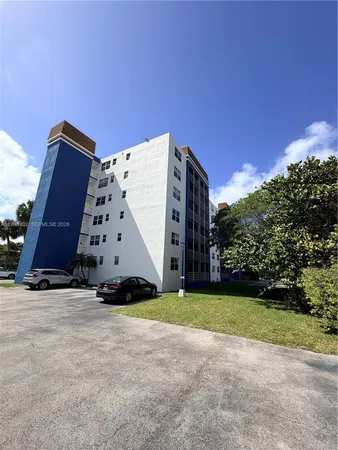 $1,900 | 501 East Dania Beach Boulevard, Unit 51B, Dania Beach, FL 33004