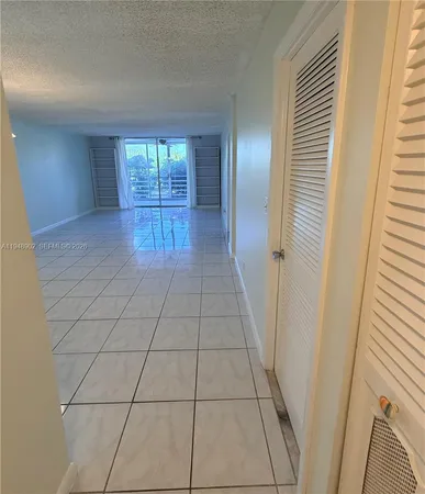 $1,900 | 501 East Dania Beach Boulevard, Unit 51B, Dania Beach, FL 33004