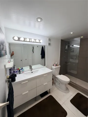 $1,900 | 501 East Dania Beach Boulevard, Unit 51B, Dania Beach, FL 33004