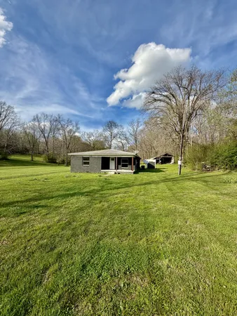 $275,000 | 708 Waterloo Road, Westpoint, TN 38486