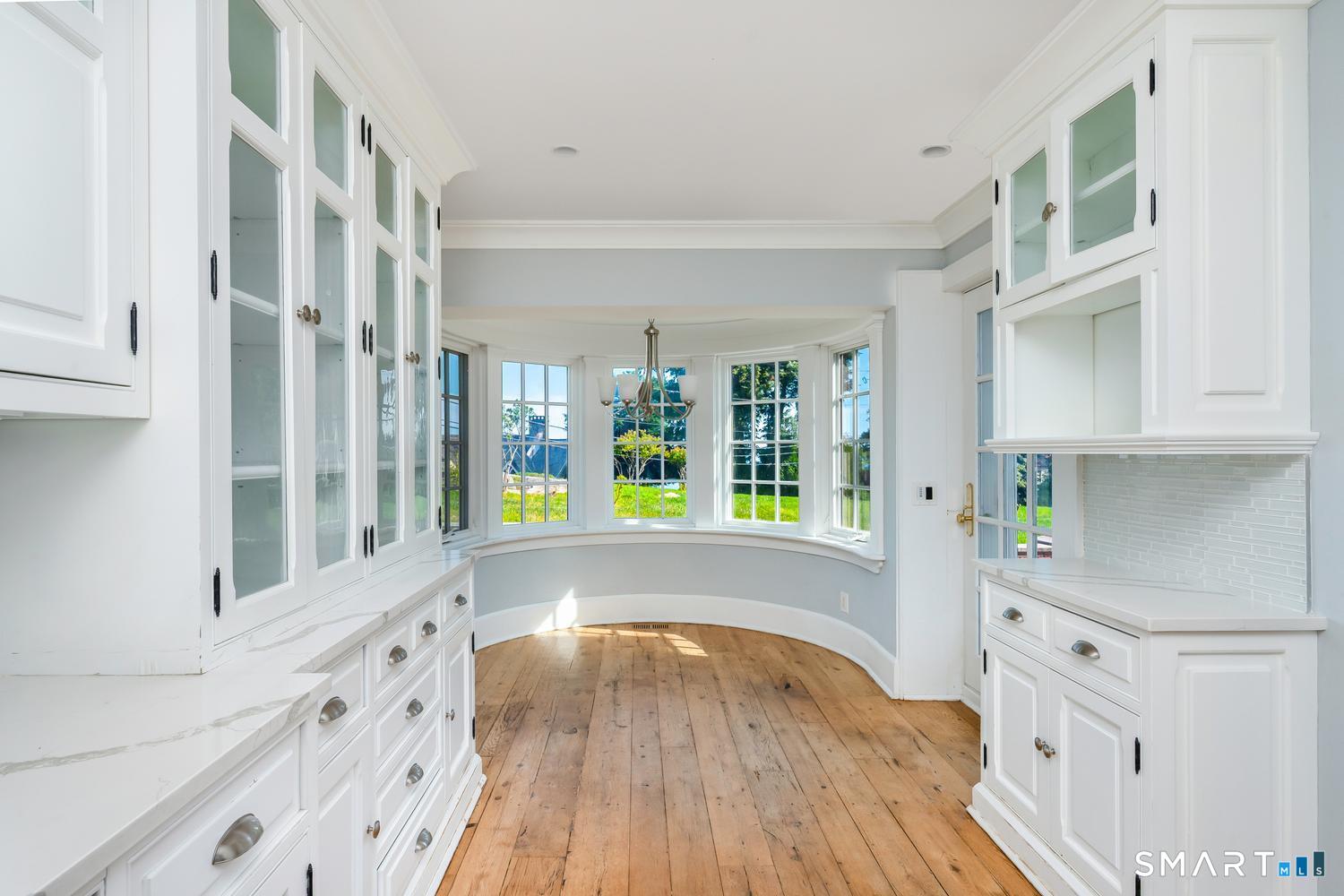 21 Point Road Norwalk, CT 06854 - Photo 11 of 36 Gallery Image 11