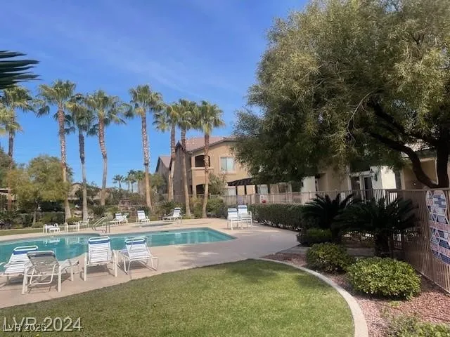 $260,000 | 8985 South Durango Drive, Unit 2043, Las Vegas, NV 89113