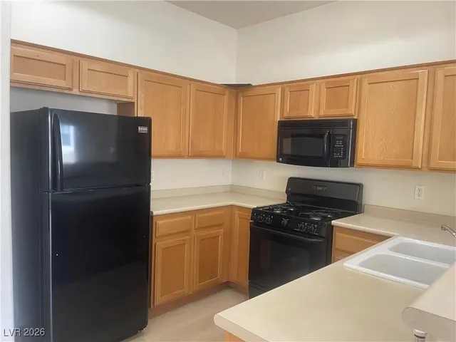 $260,000 | 8985 South Durango Drive, Unit 2043, Las Vegas, NV 89113