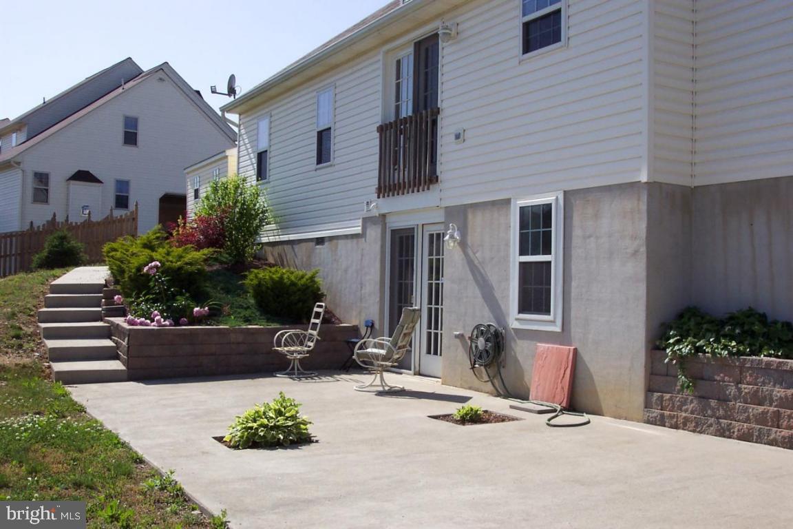 2224 Spring Valley Road Lancaster, PA 17601 - Photo 2 of 12 Gallery Image 2