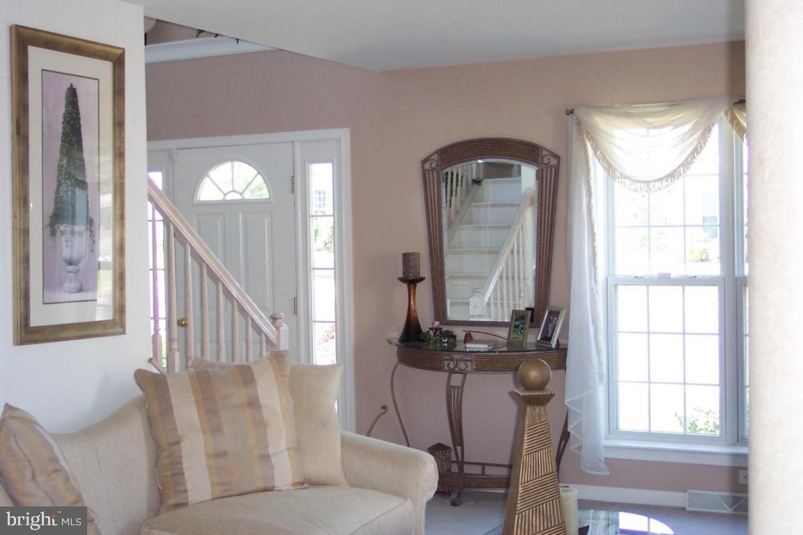 2224 Spring Valley Road Lancaster, PA 17601 - Photo 6 of 12 Gallery Image 6
