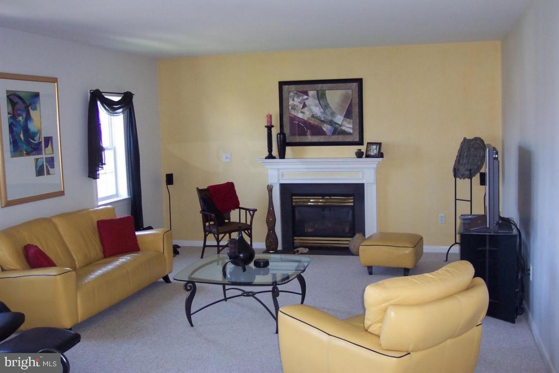 2224 Spring Valley Road Lancaster, PA 17601 - Photo 9 of 12 Gallery Image 9