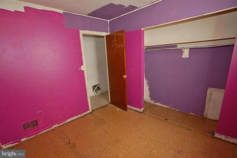 3735 Reisterstown Road Baltimore, MD 21215 - Photo 17 of 29 a view of a room with red wall