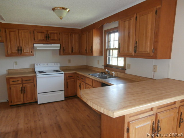 1740 Kates Neck Road Locust Hill, VA 23092 - Photo 6 of 8 Gallery Image 6