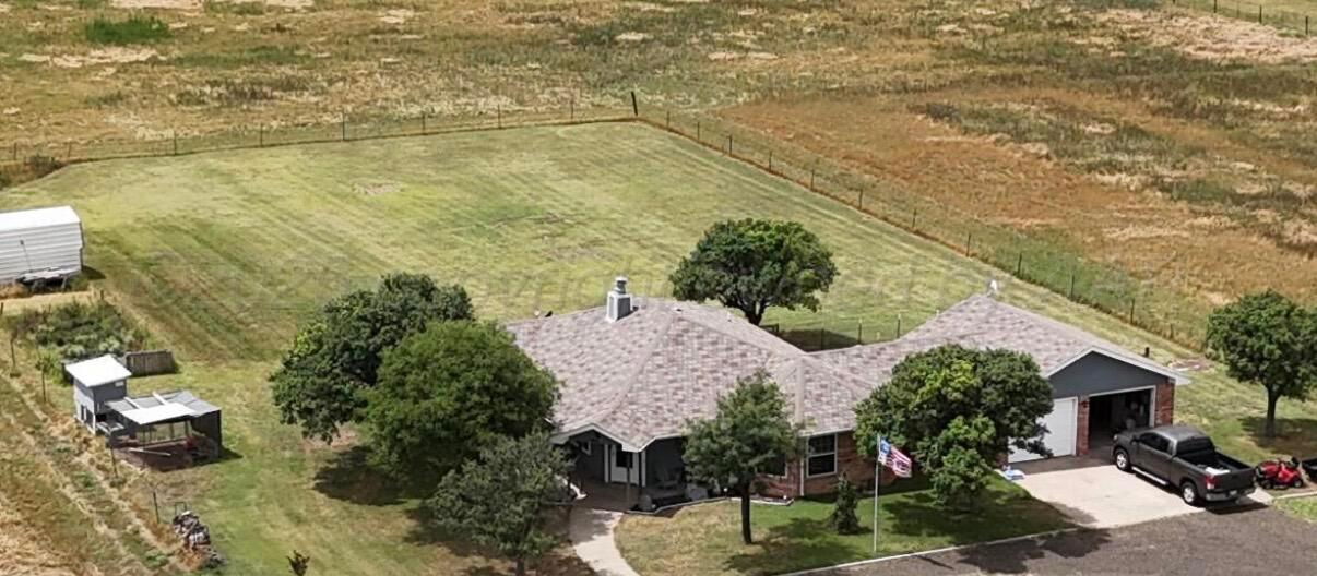 3513 South Masterson Road Amarillo, TX 79118 - Photo 5 of 42 IMG_1549