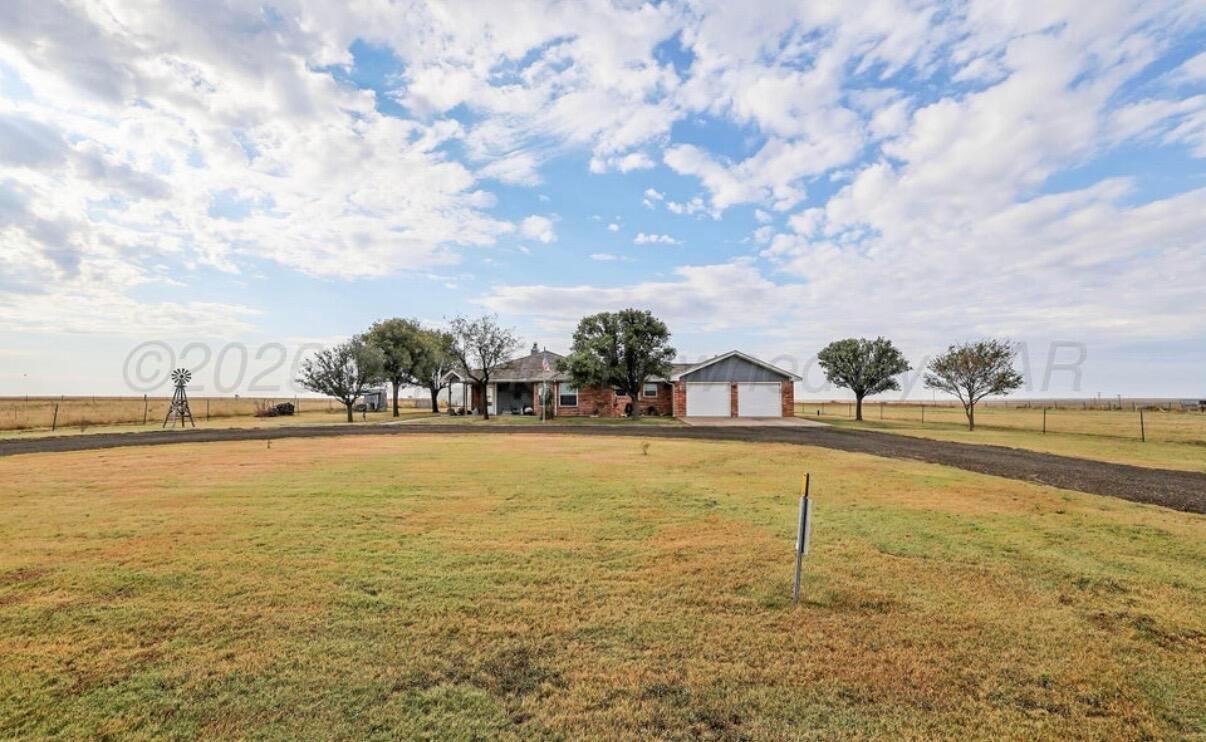 3513 South Masterson Road Amarillo, TX 79118 - Photo 8 of 42 IMG_1552