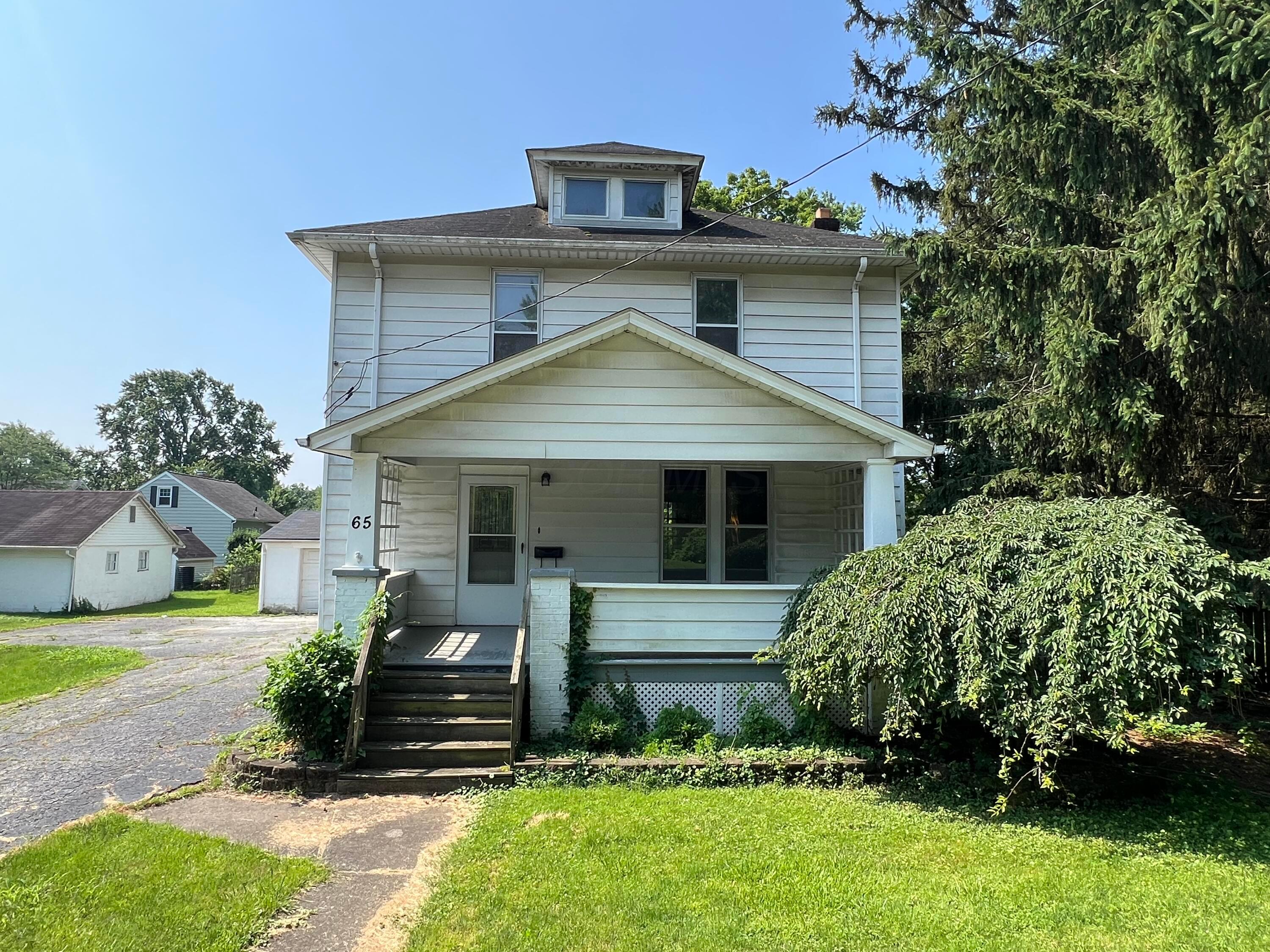 65 Old County Line Road Westerville, OH 43081 - Photo 2 of 37 IMG_1879 2