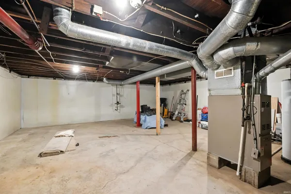 $800 | 3330 Bowser Avenue, Fort Wayne, IN 46806