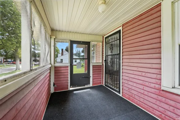 $800 | 3330 Bowser Avenue, Fort Wayne, IN 46806