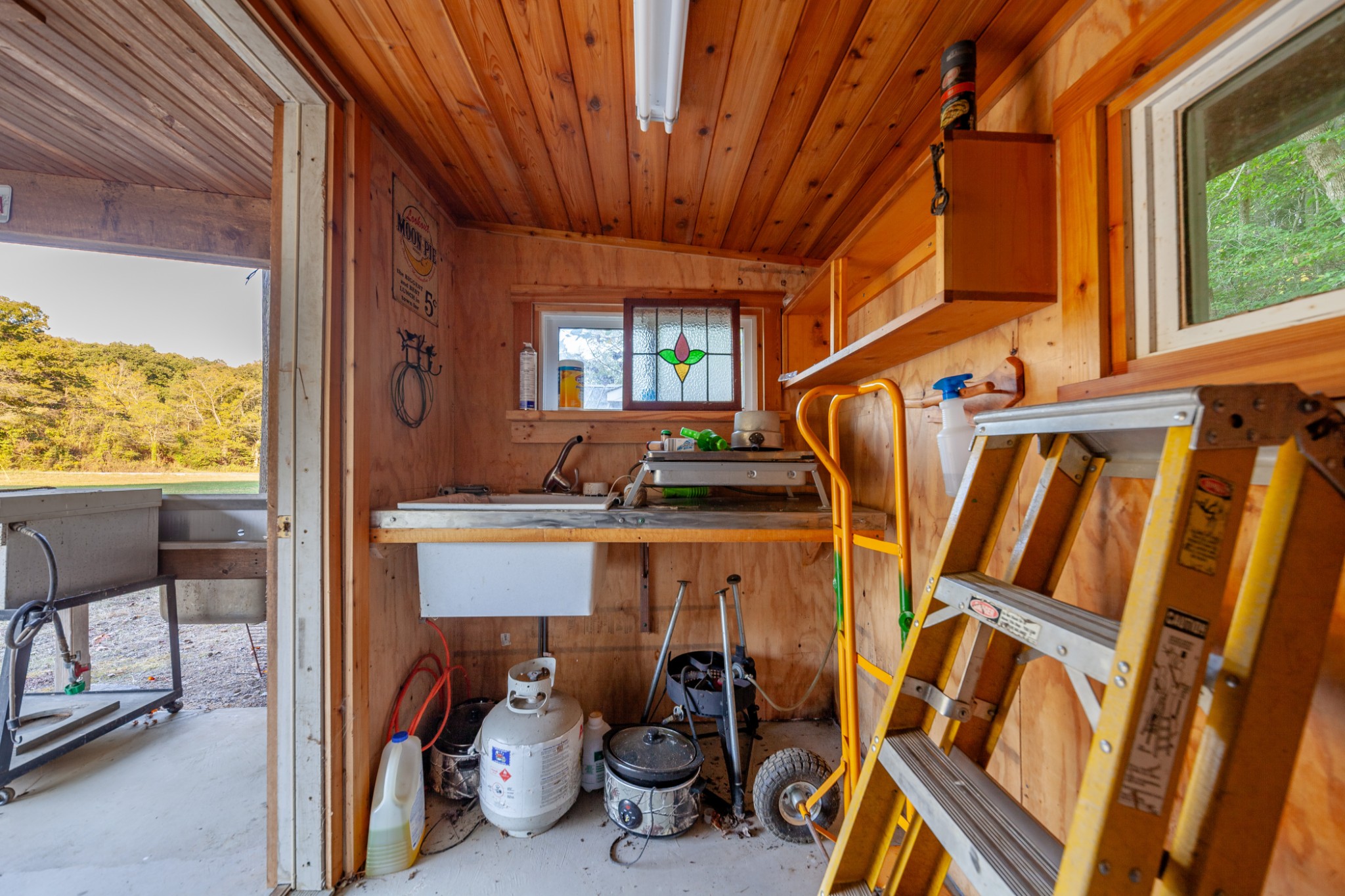 0 Puckett Hollow Road Centerville, TN 37033 - Photo 22 of 53 a view of an entryway with wooden floor and windows