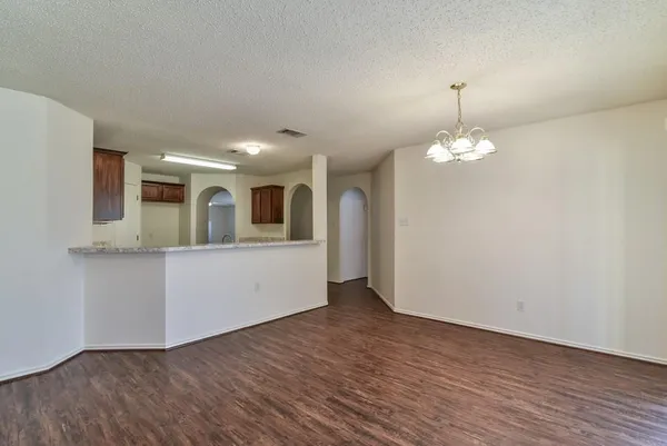 $2,450 | 307 Stell Avenue, Mansfield, TX 76063