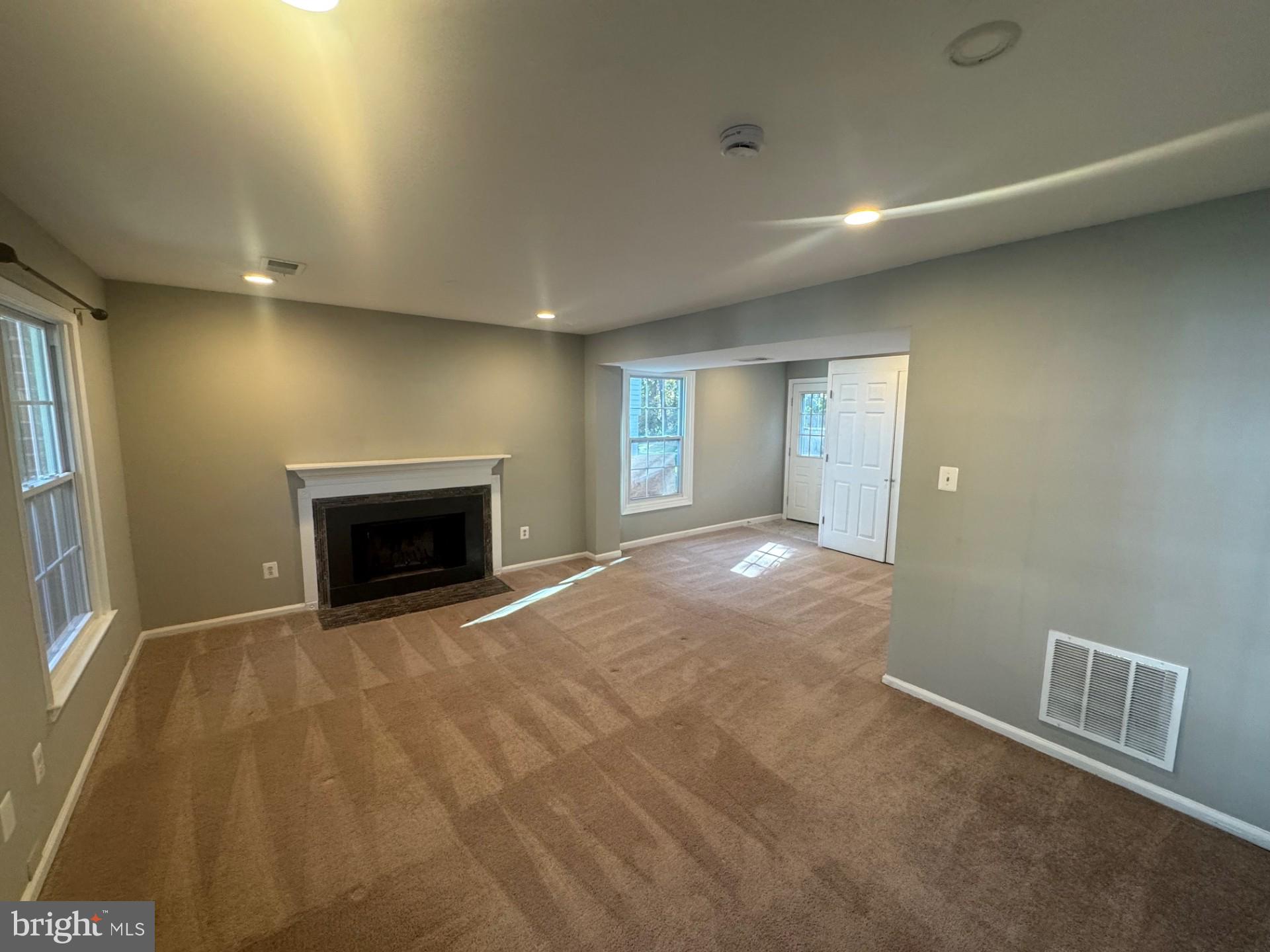 8587 Tyrolean Way Springfield, VA 22153 - Photo 16 of 19 an empty room with windows