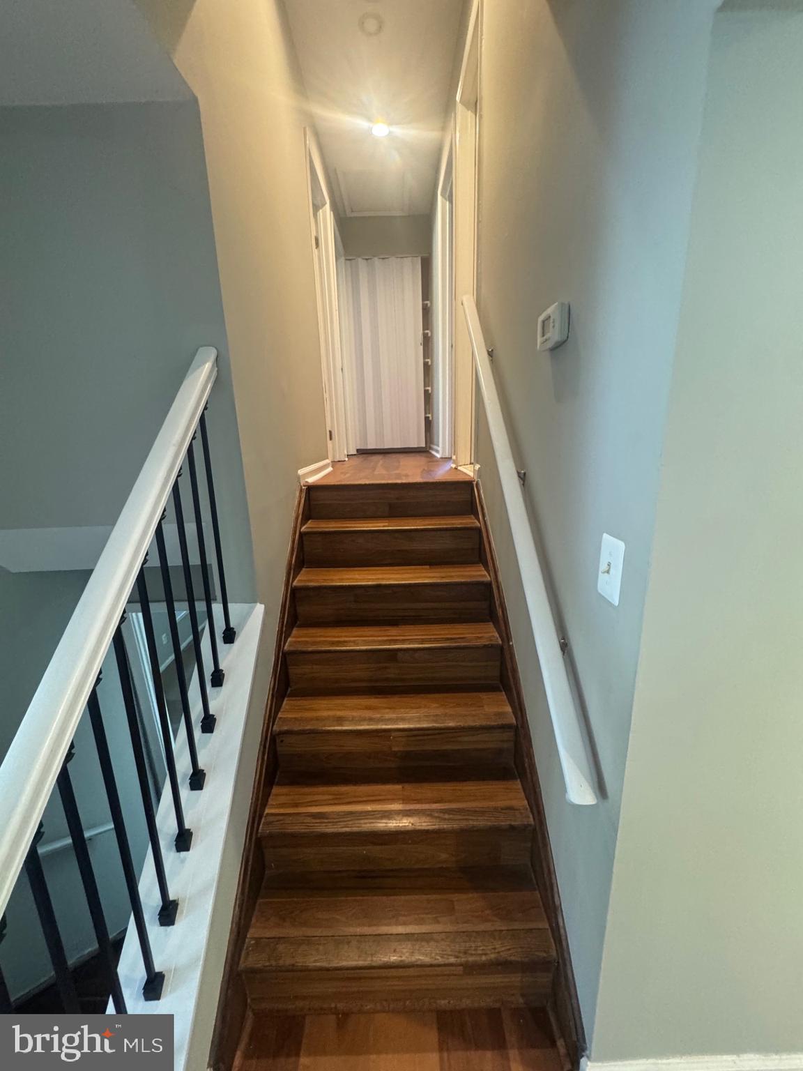 8587 Tyrolean Way Springfield, VA 22153 - Photo 10 of 19 a view of entryway