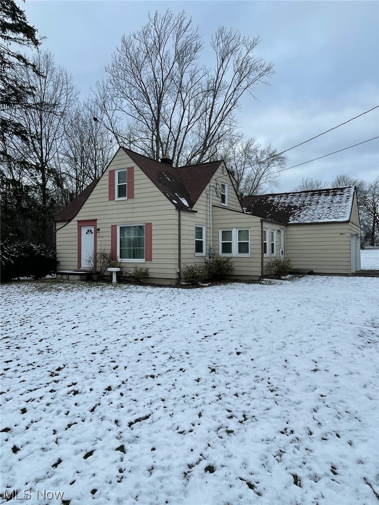 4204 Kirk Road Youngstown, OH 44511 - Photo 1 of 2 View of front of house