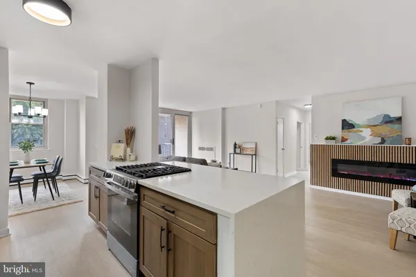 $229,900 | 1301 North Harrison Street, Unit 402, Wilmington, DE 19806