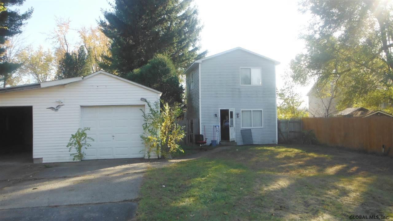 307 Glengary Road Schenectady, NY 12304 - Photo 2 of 9 Photo 3