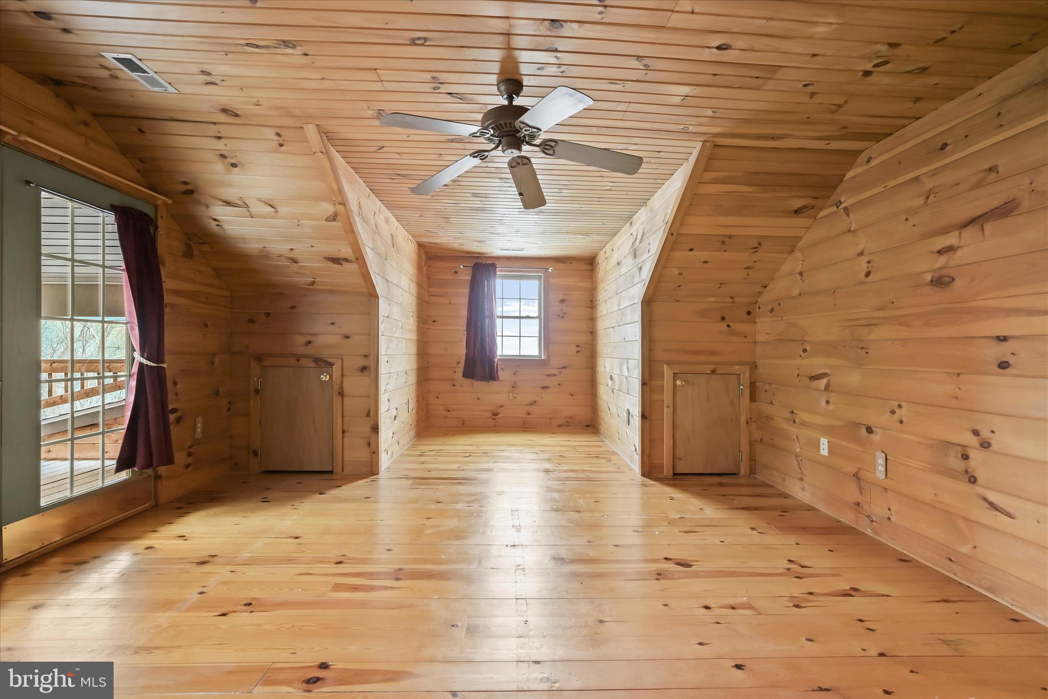 3580 Flickinger Road Westminster, MD 21158 - Photo 29 of 81 a view of livingroom with an empty space