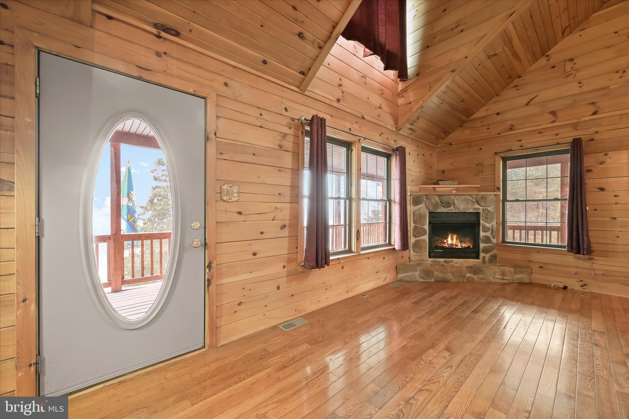 3580 Flickinger Road Westminster, MD 21158 - Photo 7 of 81 Living Room