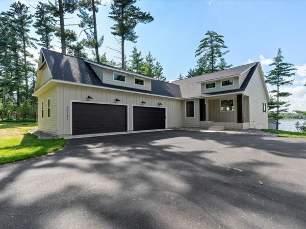 $733,414 | 22042 County Road 137 North, Nisswa, MN 56468