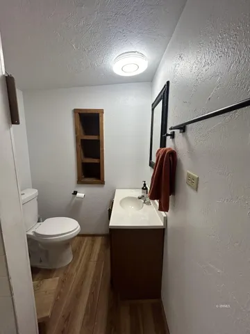 $1,500 | 52640 Marian View Drive, Idyllwild, CA 92549