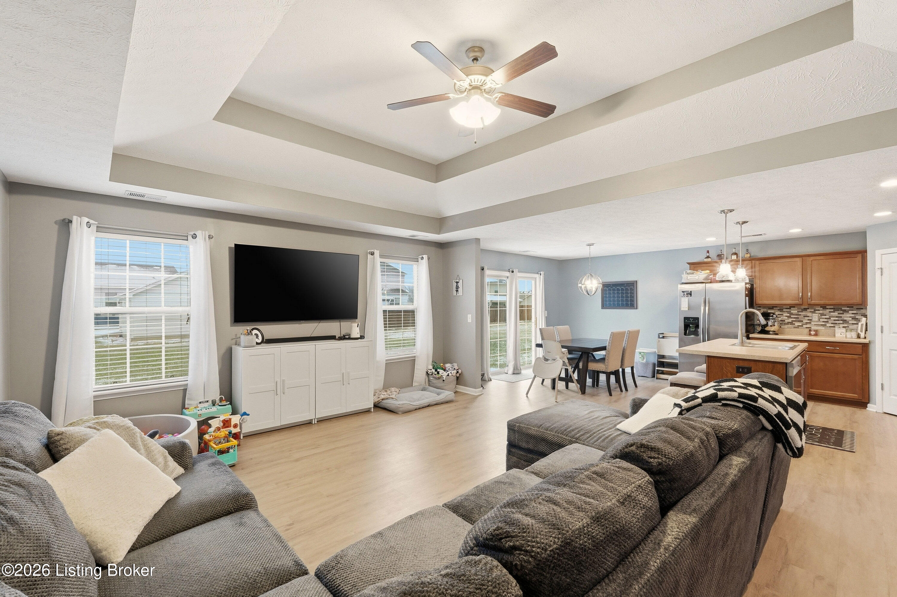 524 Golden Wing Road Mount Washington, KY 40047 - Photo 6 of 42 524goldenwing_louisvillerealestatemedia_
